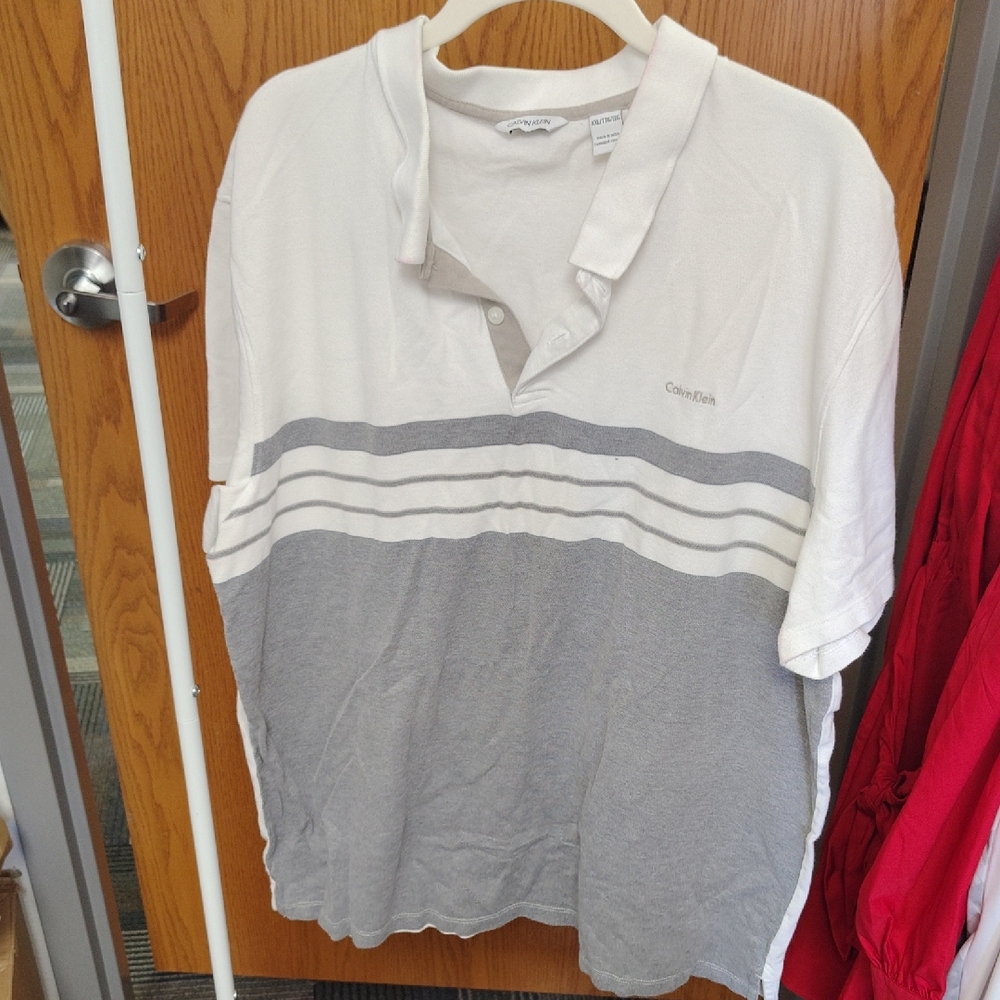 Calvin Klein Men's Polo in White and Gray
